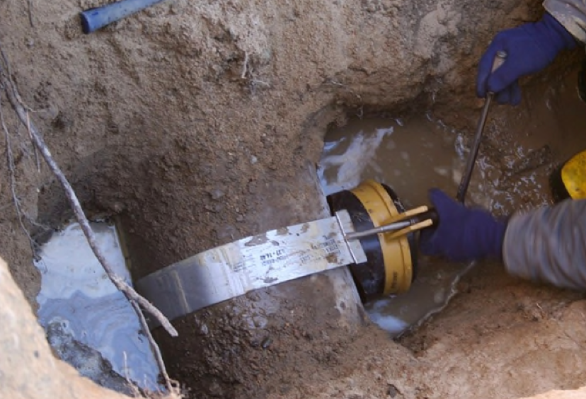 sewer line repair contractors